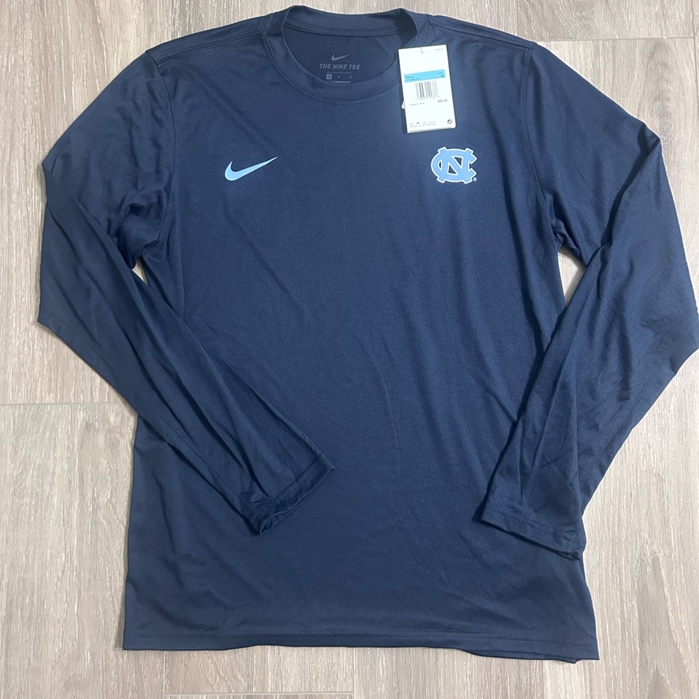Nike Men's University if North Carolina (UNC) Dark Blue Long Sleeve Tee